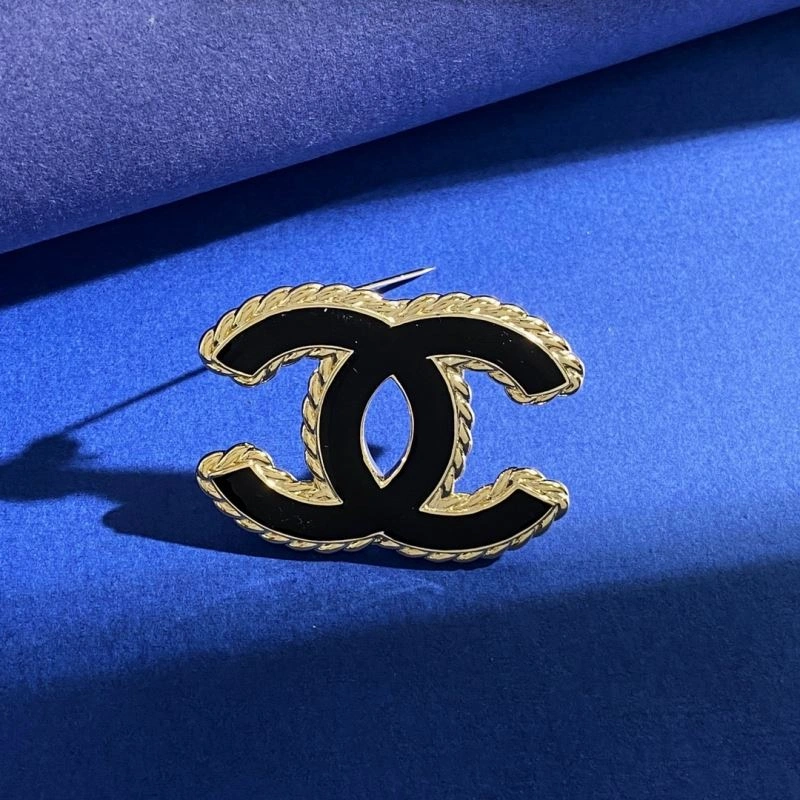 FreshLook Chanel Brooches 231919