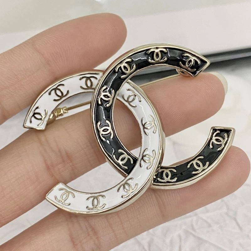 Chanel Brooches Contemporary 231910