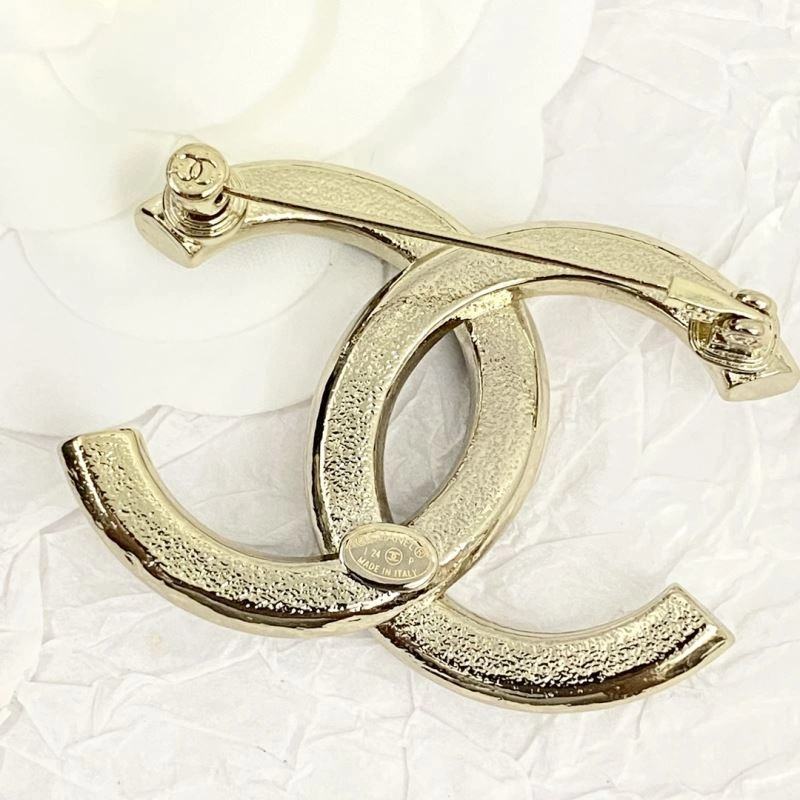 Chanel Brooches Contemporary 231910