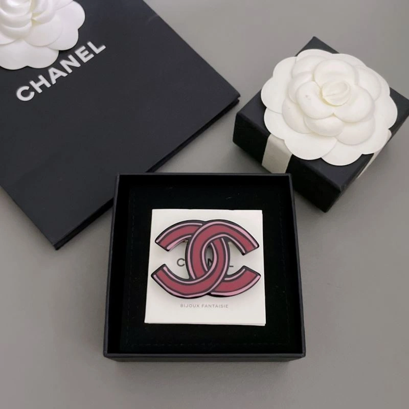 Casual Chanel Brooches 231902