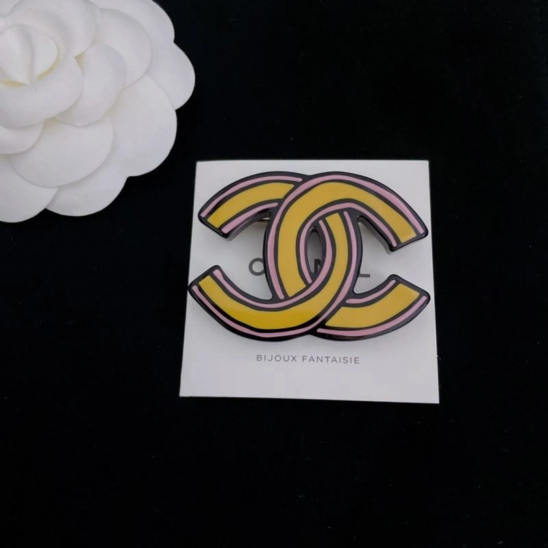 Casual Chanel Brooches 231902