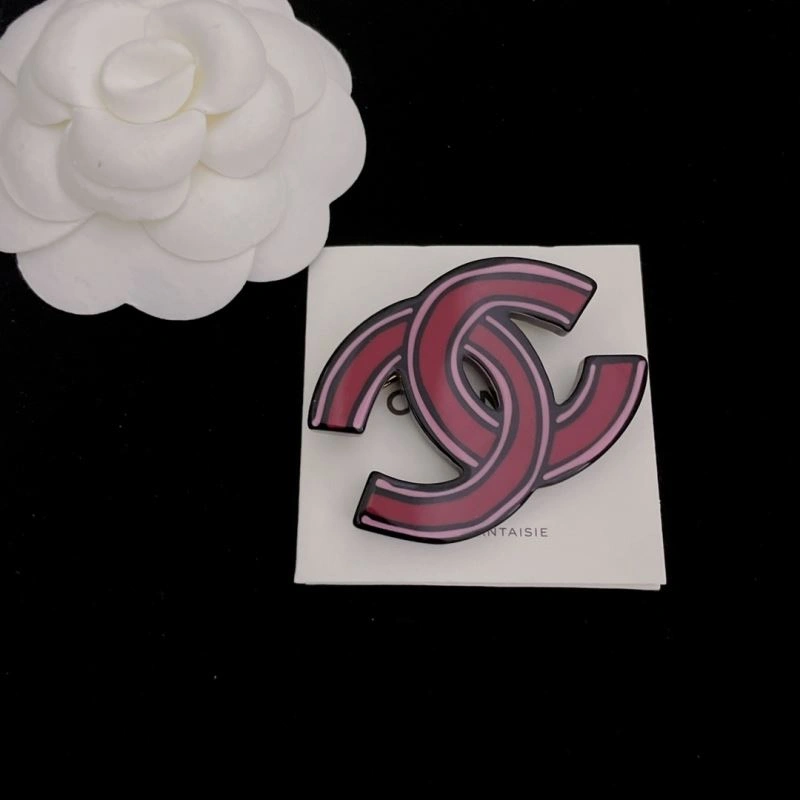Casual Chanel Brooches 231902