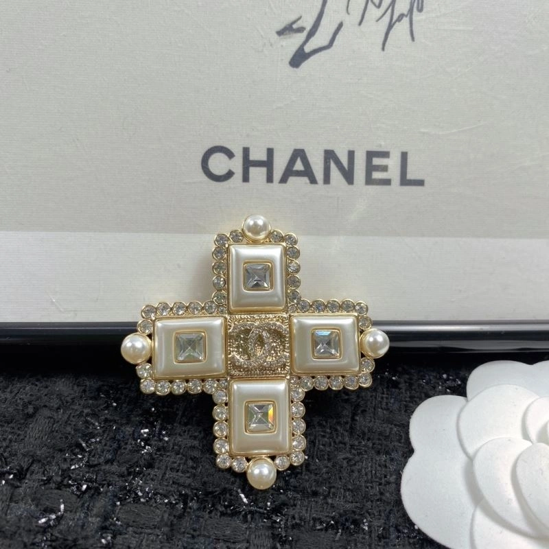 SmartChoice Chanel Brooches 231879