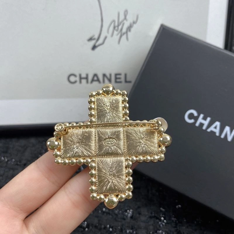 SmartChoice Chanel Brooches 231879