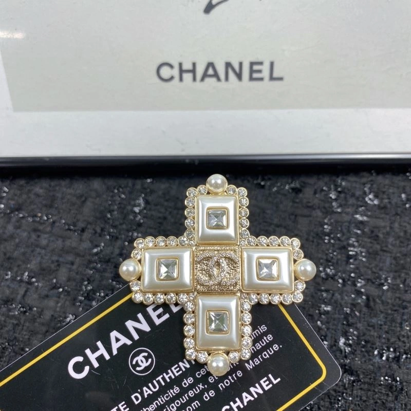 SmartChoice Chanel Brooches 231879