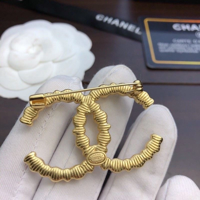 Chanel Brooches SmartChoice 231992