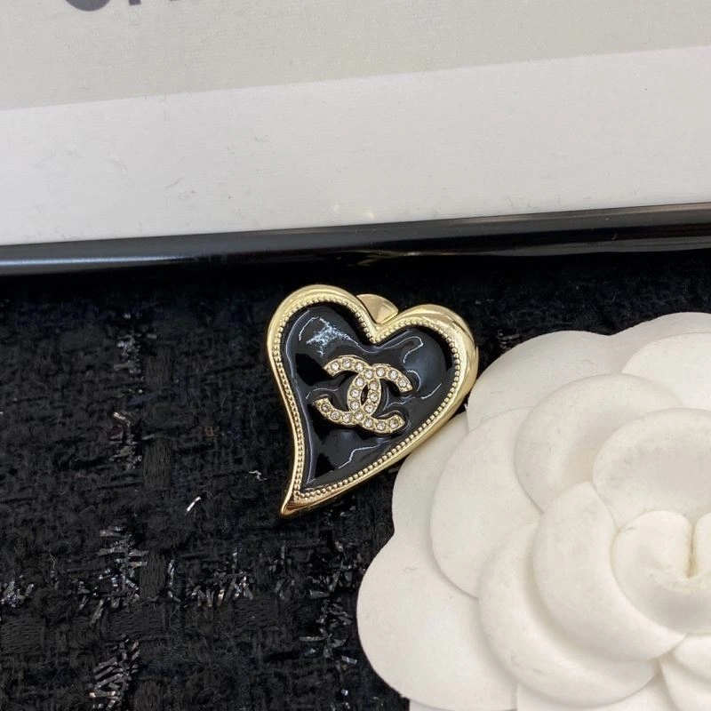Chanel Brooches Premium 231870