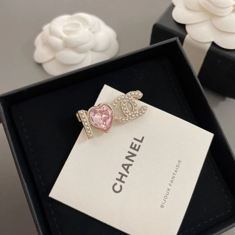 Casual Chanel Brooches 231894