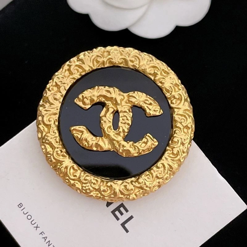 Chanel Brooches Tailored 231880
