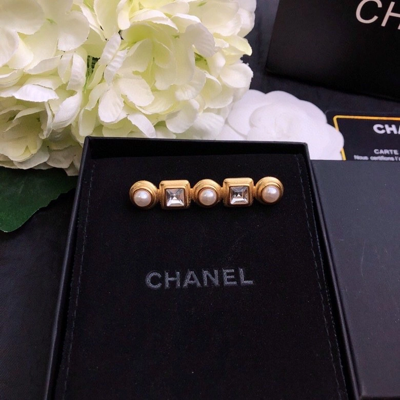 Chanel Brooches TravelReady 231888