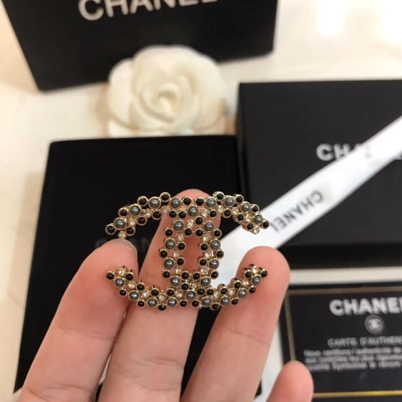 NewStyle Chanel Brooches 231940