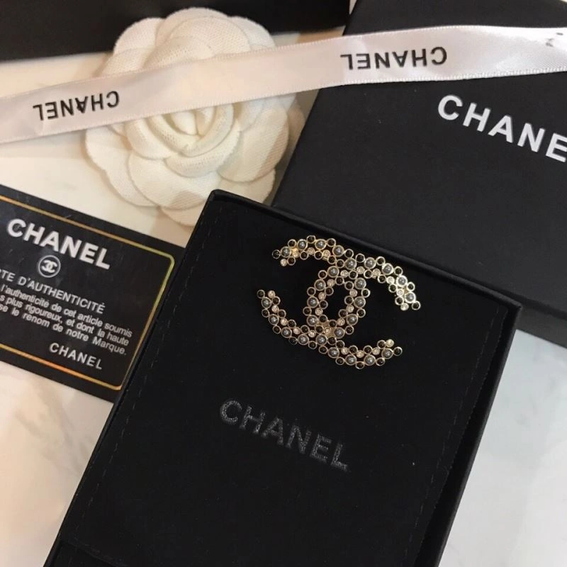 NewStyle Chanel Brooches 231940