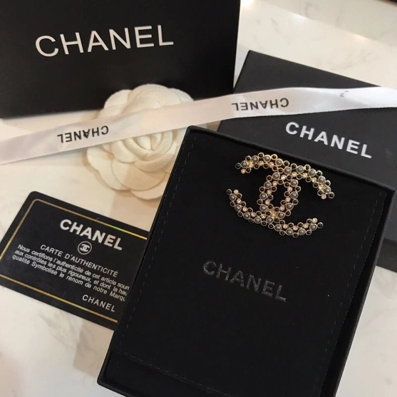 NewStyle Chanel Brooches 231940