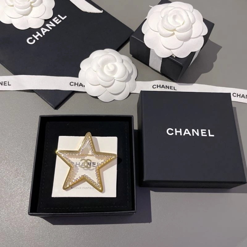 Chanel Brooches Breathable 231896