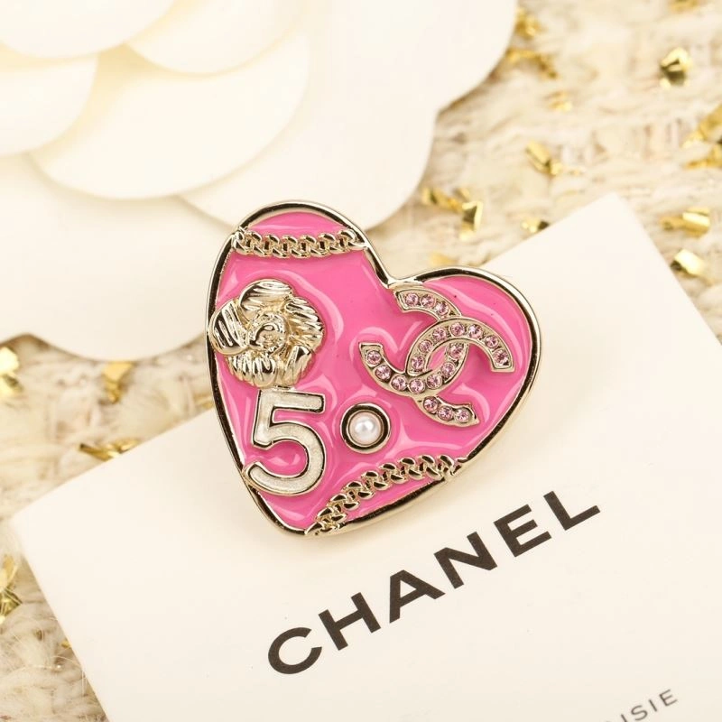 Sporty Chanel Brooches 231863