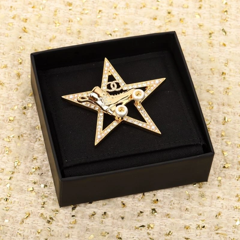 Sophisticated Chanel Brooches 231856