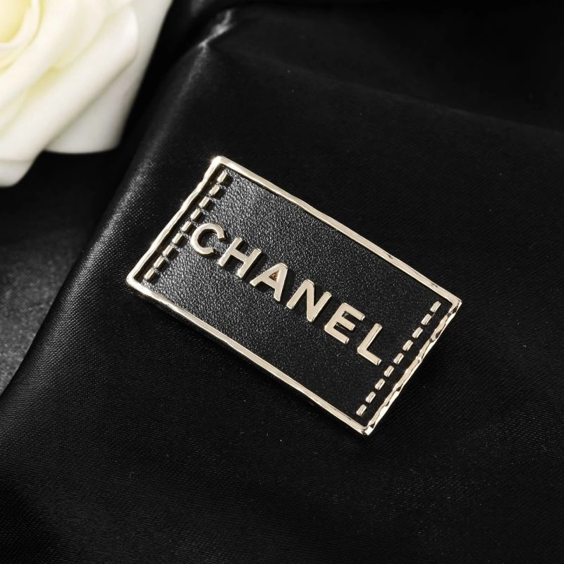 Chanel Brooches Lightweight 230297