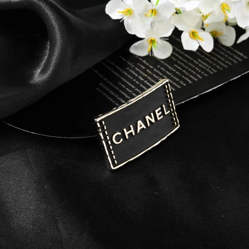 Chanel Brooches Lightweight 230297