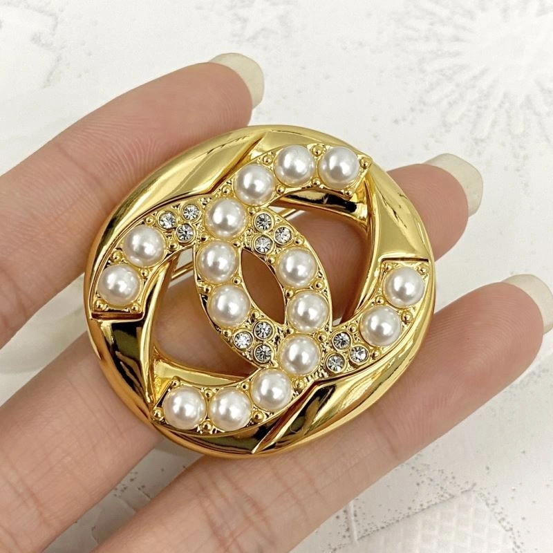 Chanel Brooches BestValue 230300