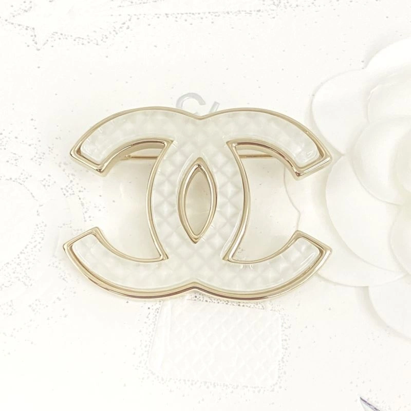 Chanel Brooches Breathable 230342