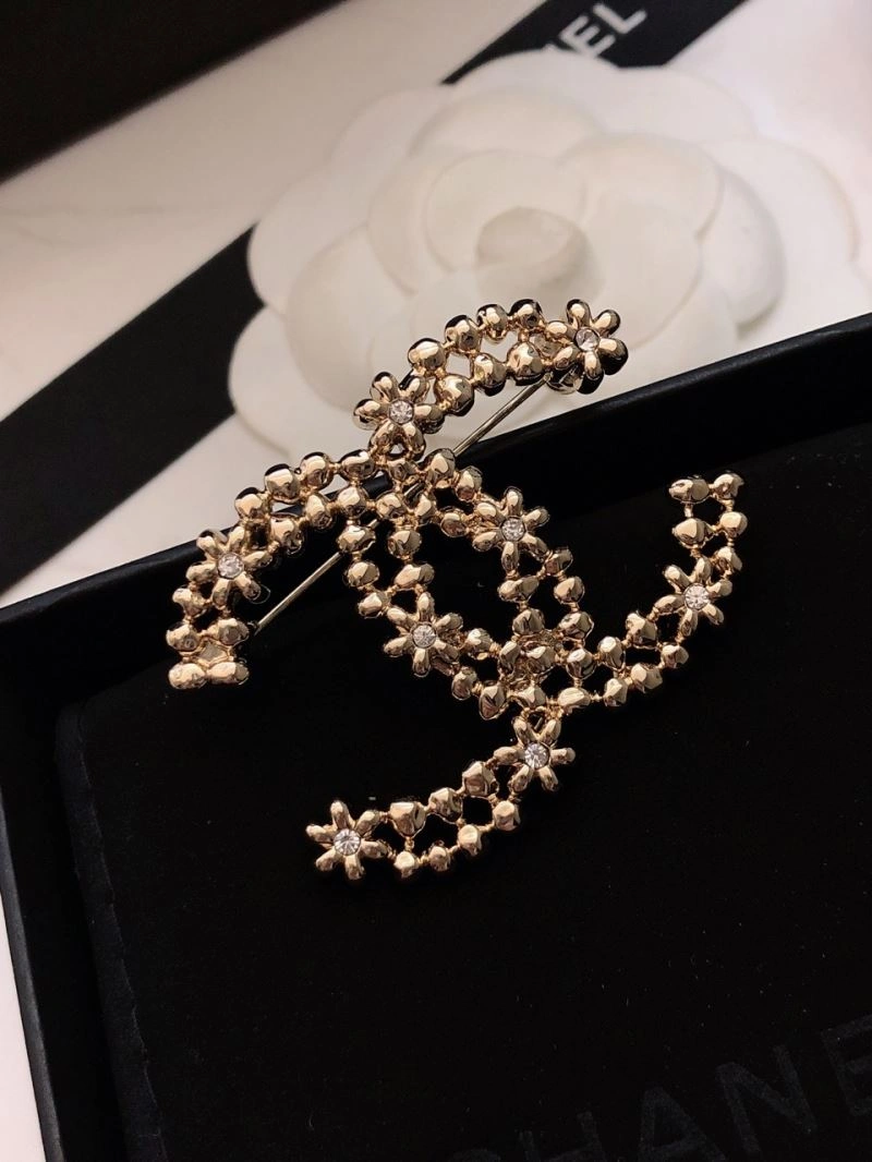 Chanel Brooches Trendy 230294