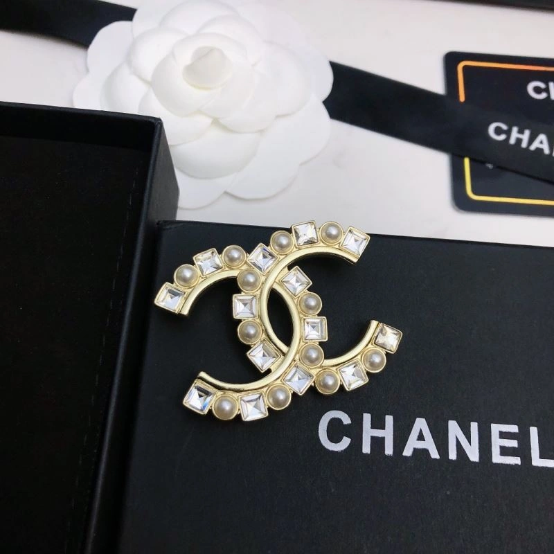 Premium Chanel Brooches 230308