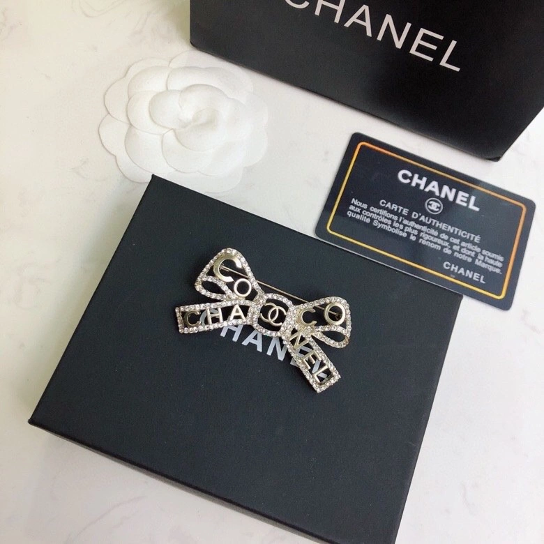 Chanel Brooches Youthful 230281