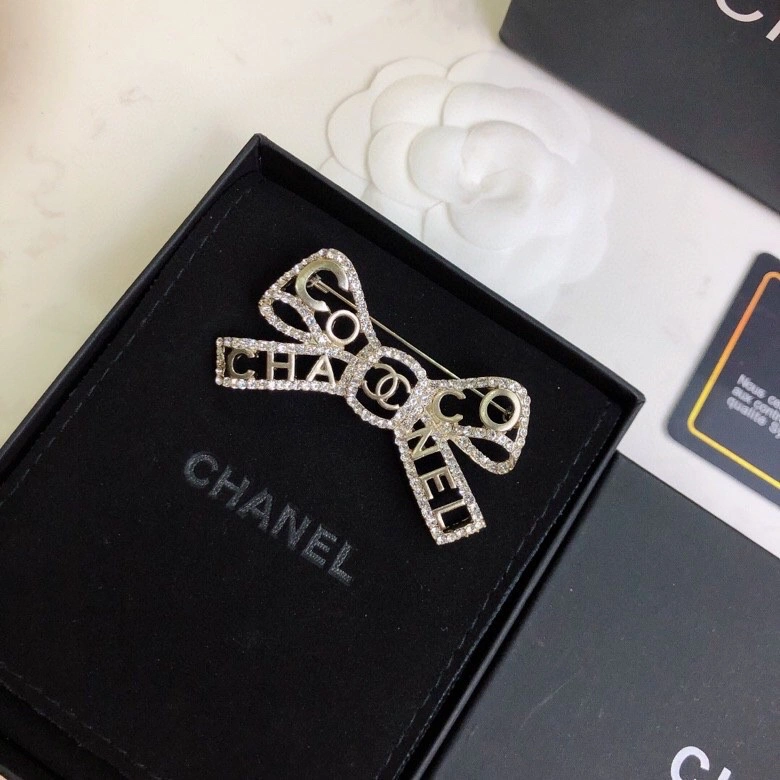 Chanel Brooches Youthful 230281