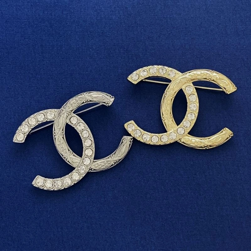 Chanel Brooches Tailored 230316