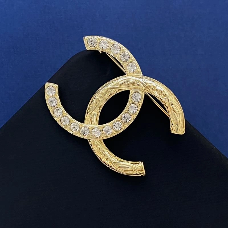 Chanel Brooches Tailored 230316