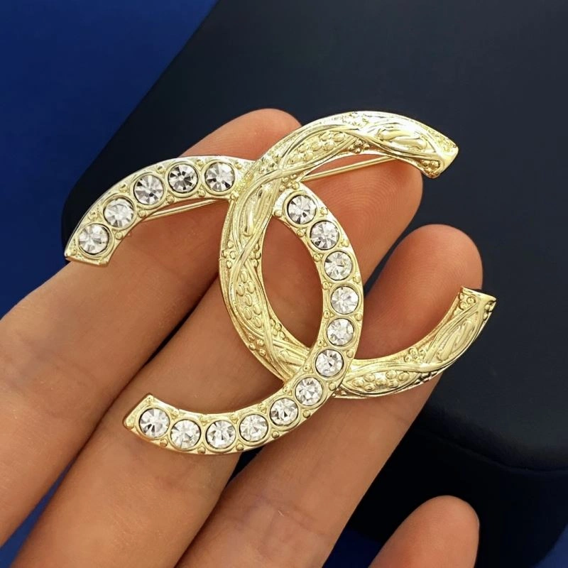 Chanel Brooches Tailored 230316