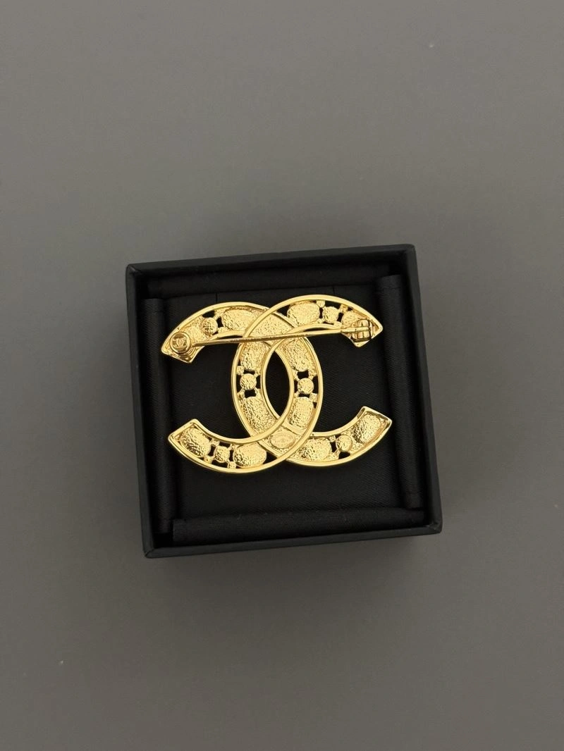 HighQuality Chanel Brooches 230282