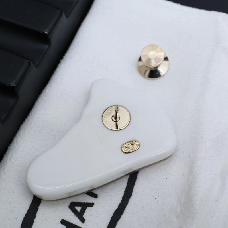 Chanel Brooches Reliable 230269