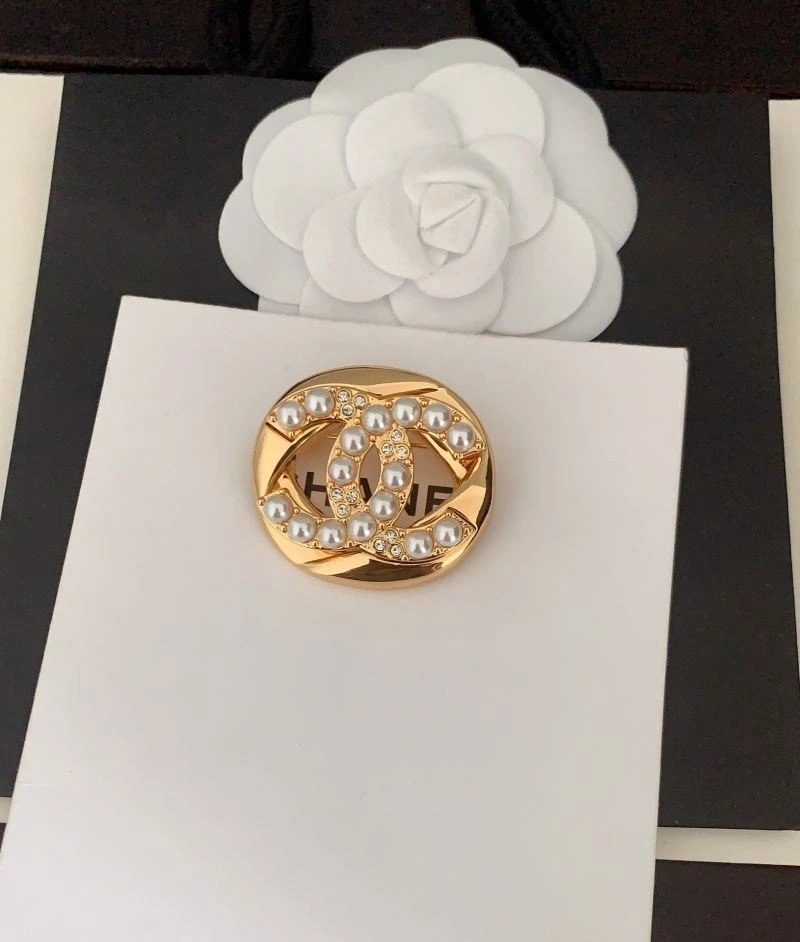GoAnywhere Chanel Brooches 230290