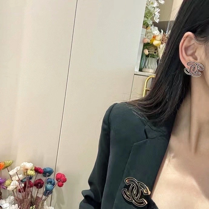 Chanel Brooches GoAnywhere 230283