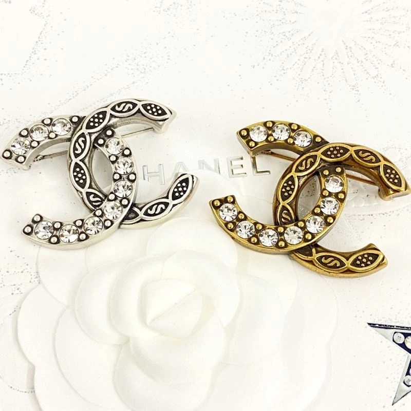BestValue Chanel Brooches 230263