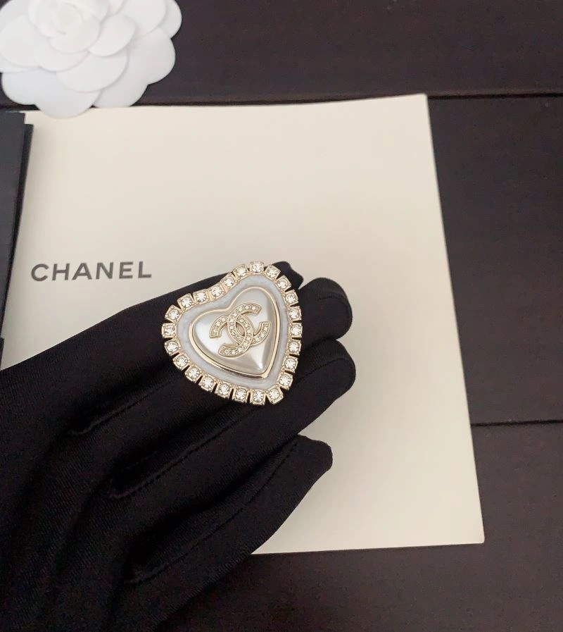 Chanel Brooches RelaxedFit 230262