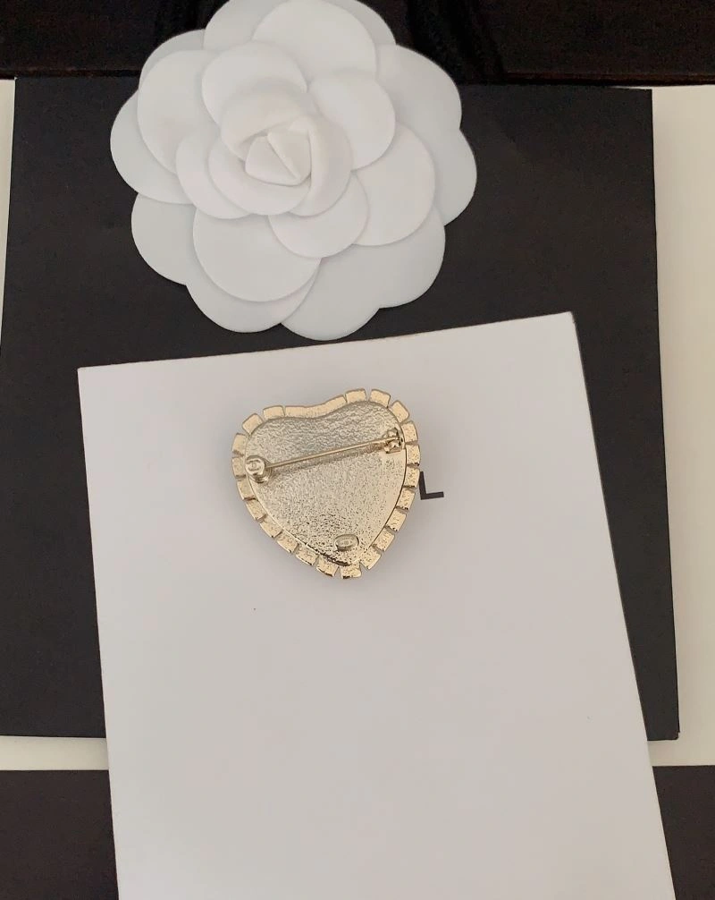 Chanel Brooches RelaxedFit 230262