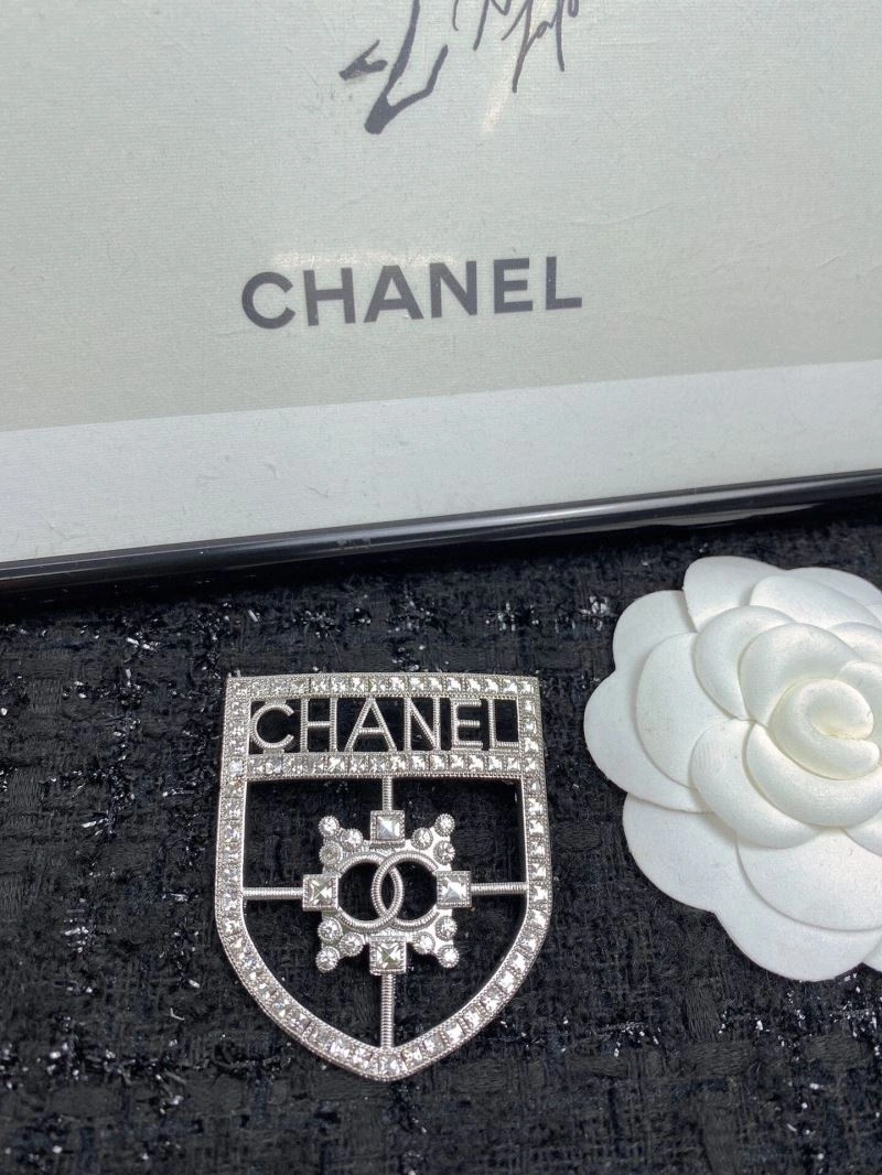 Chanel Brooches AllSeason 230259