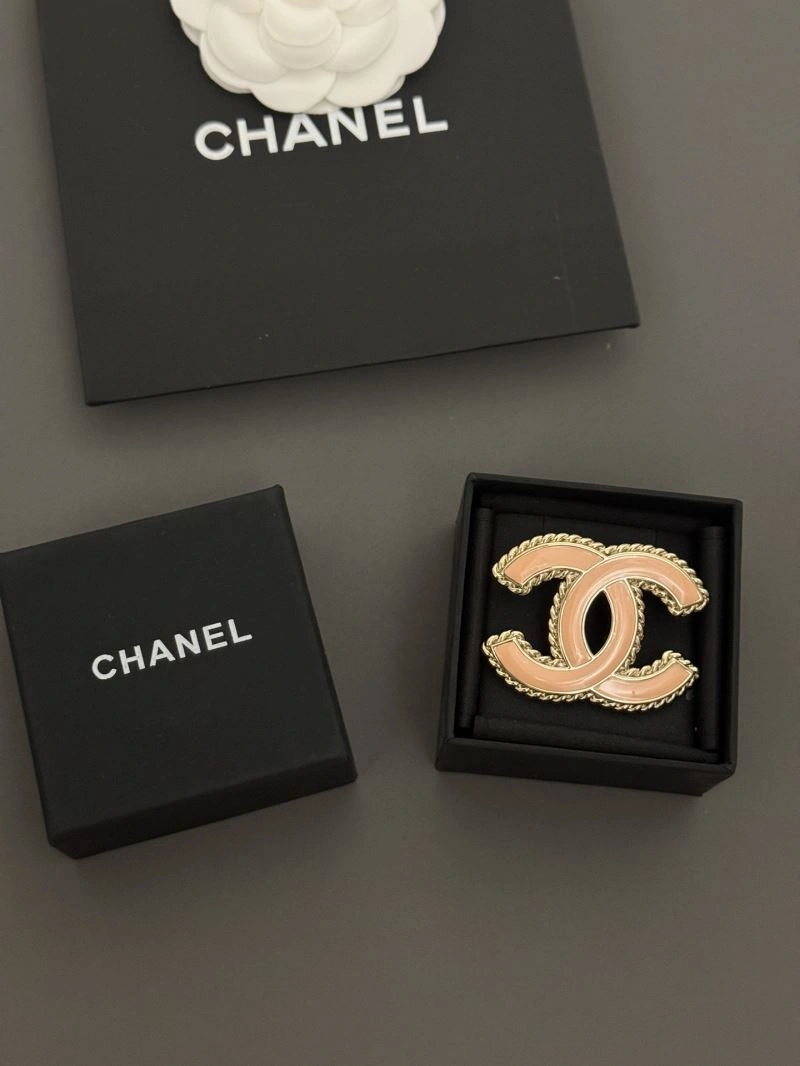 Chanel Brooches Unique 230278