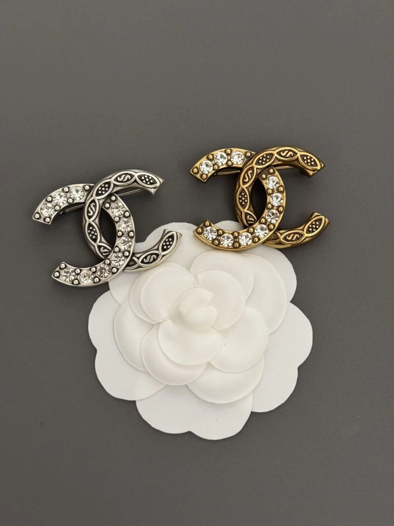 Chanel Brooches Original 230255