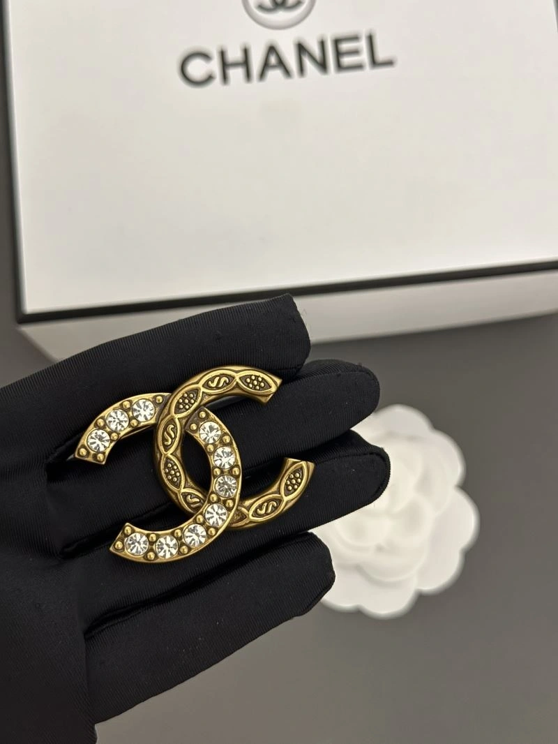 Chanel Brooches Original 230255