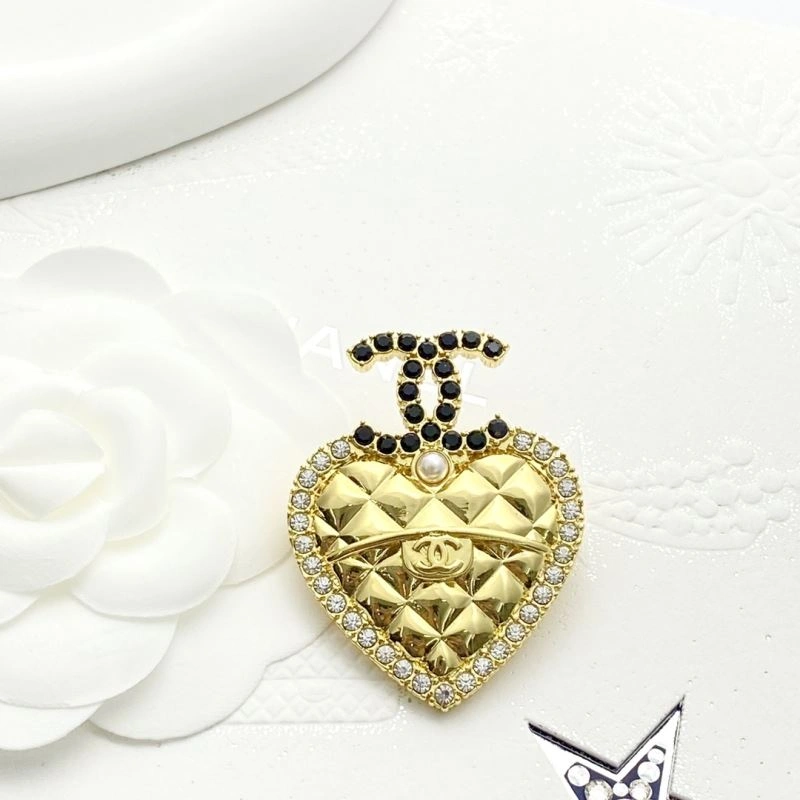 Chanel Brooches Durable 230256