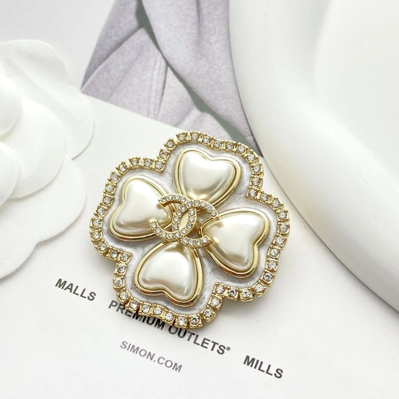 Chanel Brooches WellDesigned 230245