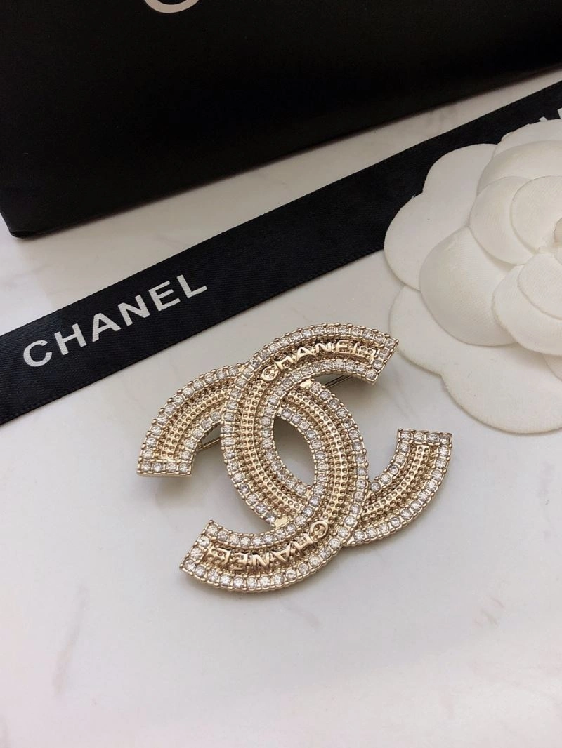 Chanel Brooches EasyMatch 230242