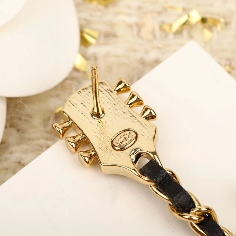 GoodFit Chanel Brooches 230232