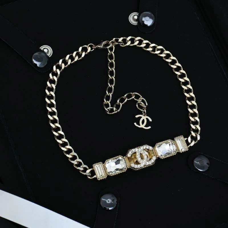Chanel Brooches Comfortable 230265