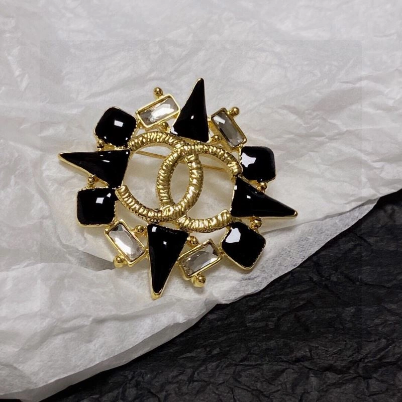 Chanel Brooches EasyMatch 230253