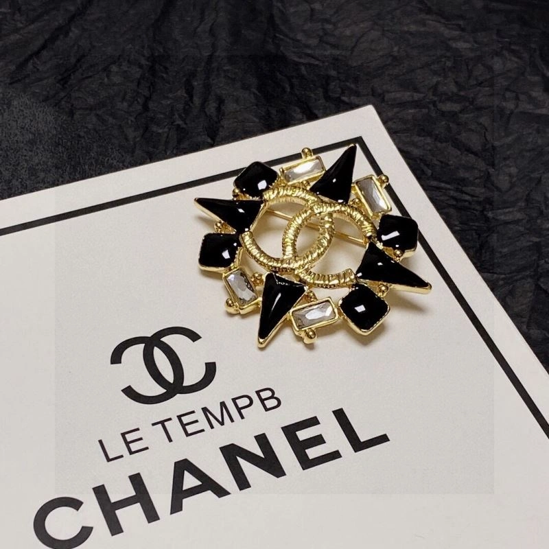 Chanel Brooches EasyMatch 230253