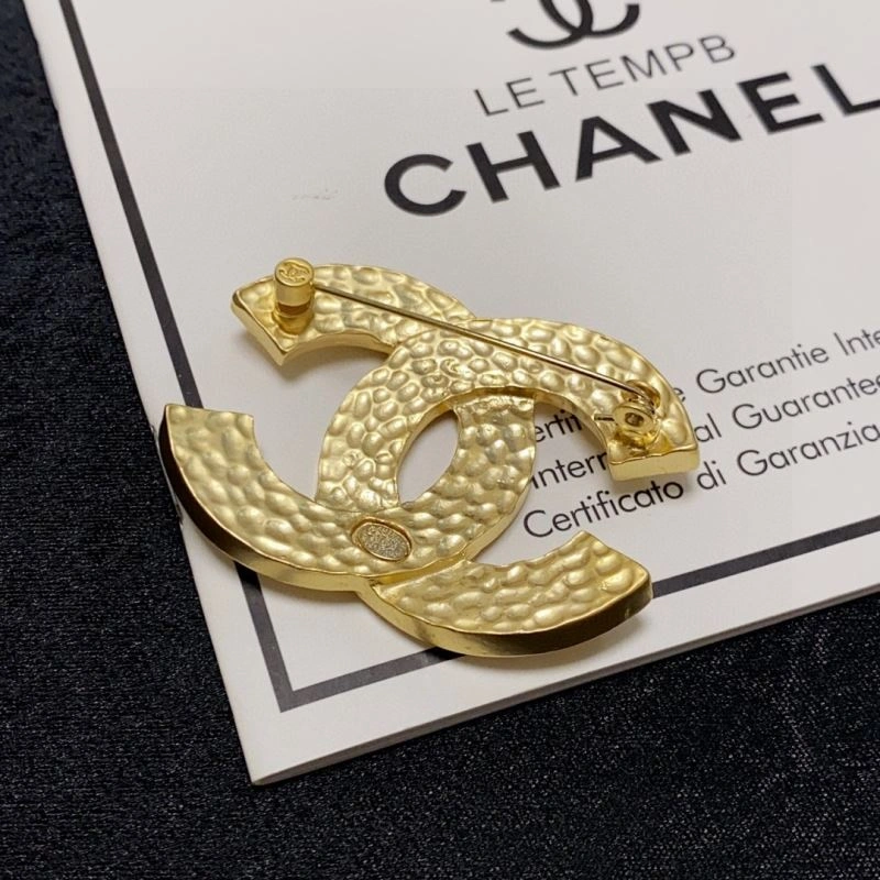 Durable Chanel Brooches 230221